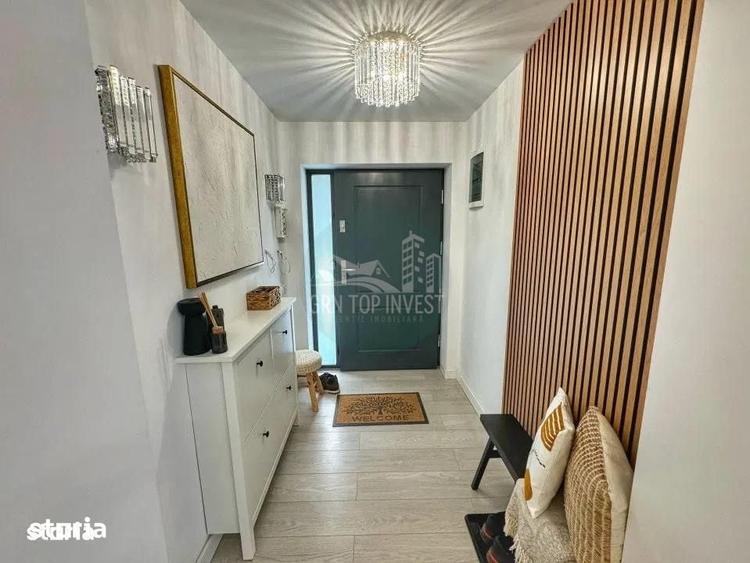 Casă cu 5 camere cu Teren 500 Mp în Veterani