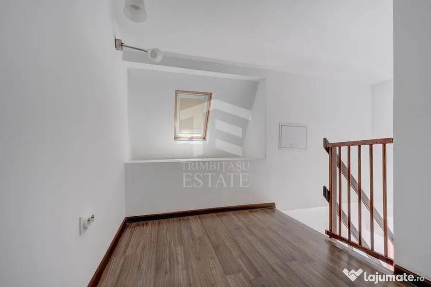 Casă cu 7 camere cu Teren 185 Mp în Central