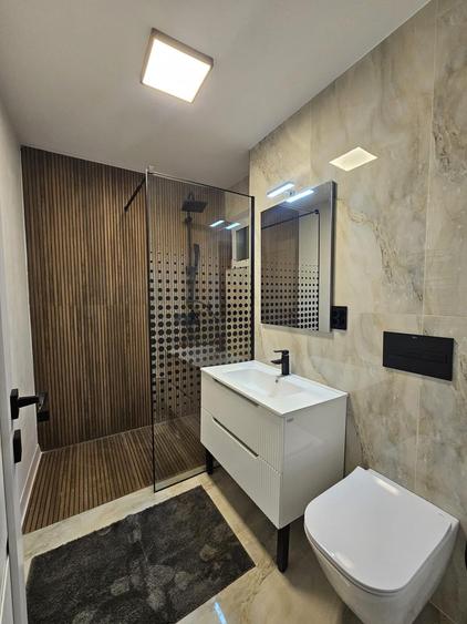 Apartament cu 2 camere decomandat în Decebal