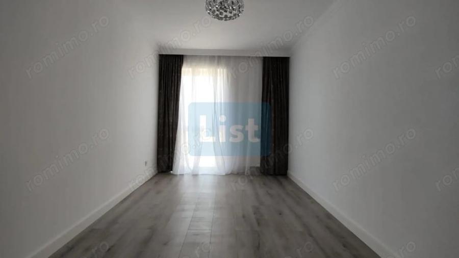 Apartament cu 5 camere decomandat în Nufărul
