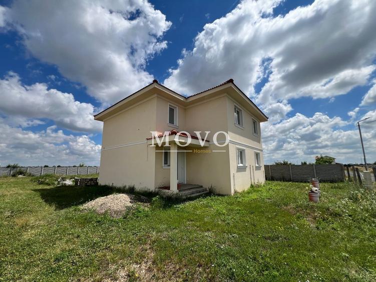 Duplex cu 4 camere cu Teren 330 Mp în Giroc