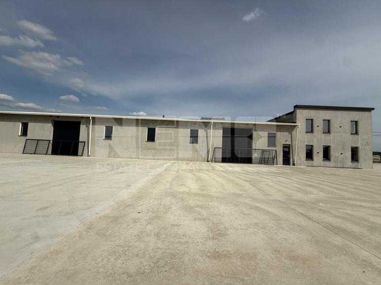 Spațiu industrial, de 700 mp, în Bădeuți