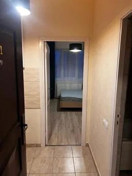 Garsonieră decomandată în Metalurgie