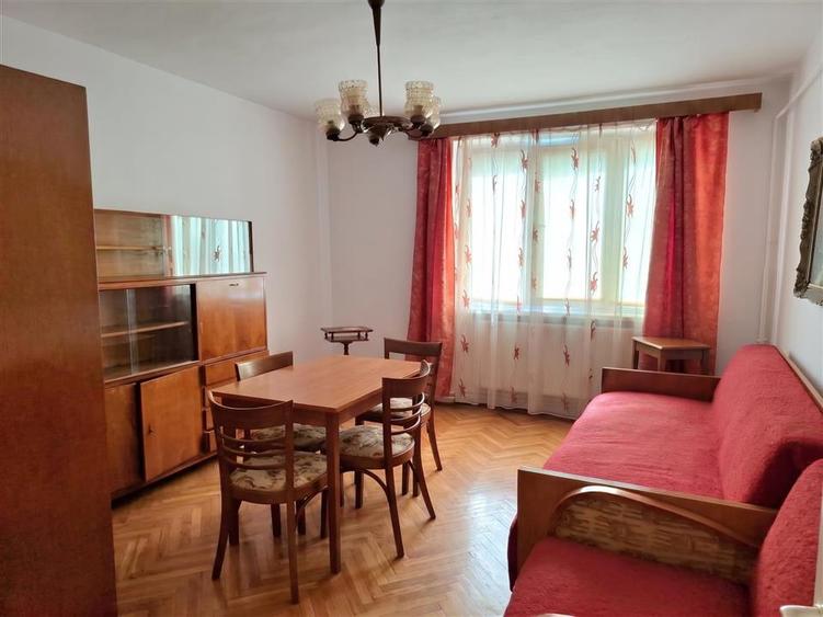 Apartament cu 2 camere semidecomandat în Burdujeni