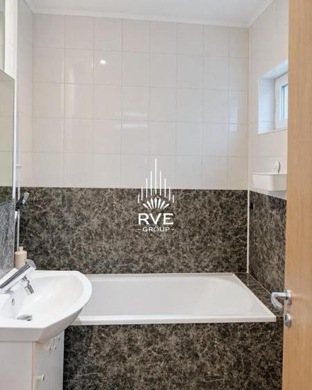 Apartament cu 3 camere în Alexandru Obregia