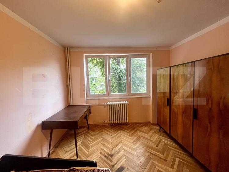 Apartament cu 2 camere semidecomandat, mobilat în Rogerius