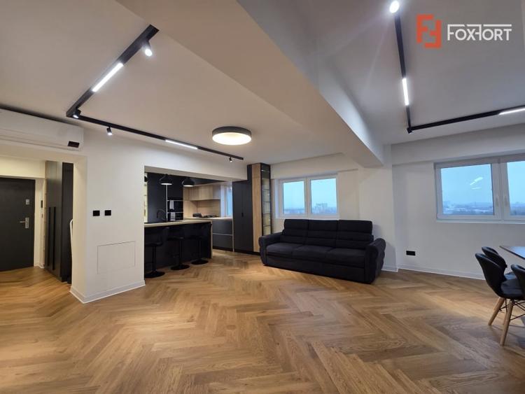 Apartament cu 3 camere, mobilat în Aurel Vlaicu