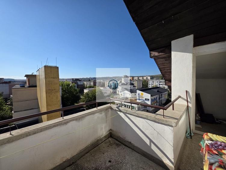 Garsonieră decomandată în Dacia