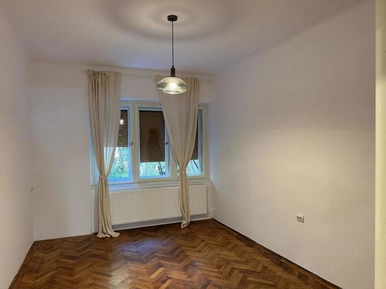 Apartament cu 3 camere decomandat în Ultracentral
