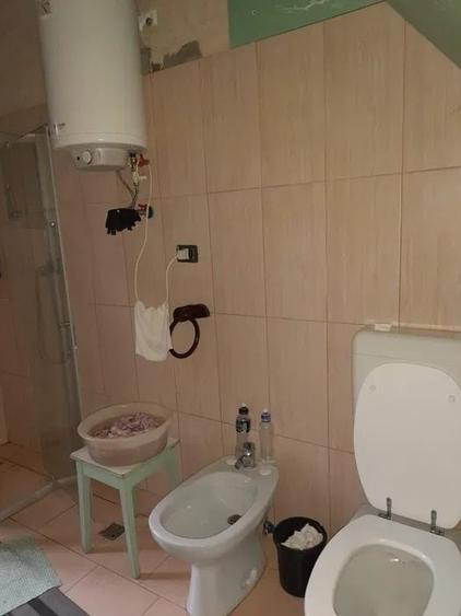 Casă individuală cu 4 camere cu Canalizare în Corbești