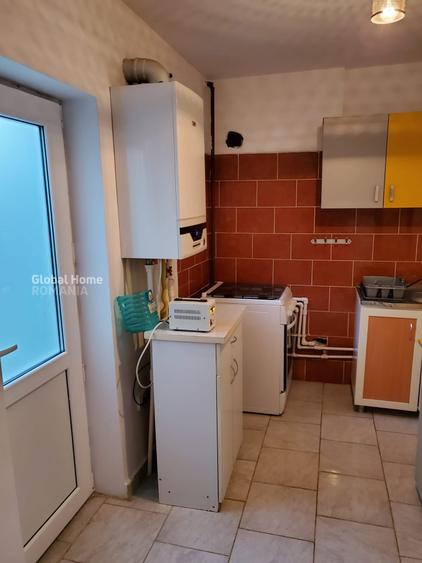 Casă individuală cu 5 camere cu Canalizare în P-ța Alba Iulia