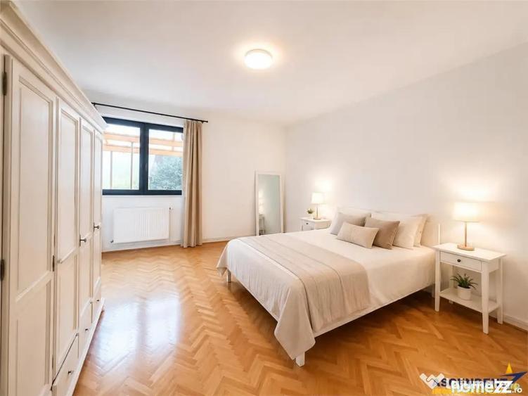 Casă cu 4 camere cu Teren 500 Mp în Centrul Istoric