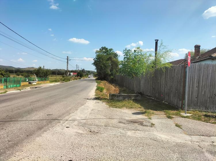 Teren Construcții intravilan de 7100 mp, în Mioveni