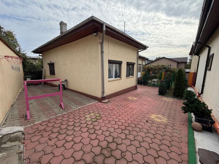 Casă individuală cu 3 camere cu Teren 350 Mp în Fundeni