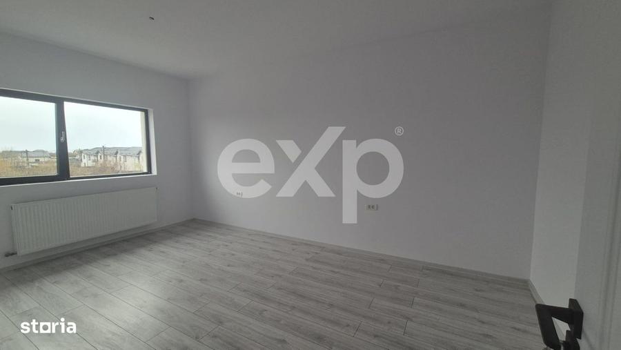 Casă cu 4 camere în Trivale