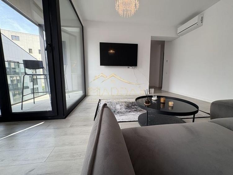 Apartament cu 3 camere decomandat, mobilat în Herăstrău