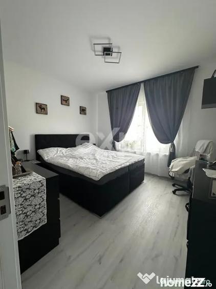 Casă cu 4 camere cu Teren 500 Mp în Clinceni