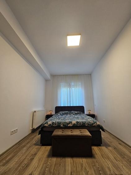 Apartament cu 2 camere decomandat în Florești