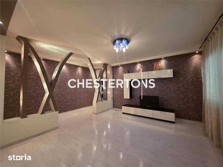 Apartament cu 3 camere decomandat în Drumul Taberei