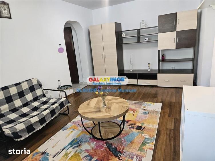 Apartament cu 2 camere semidecomandat în Aleea Trandafirilor