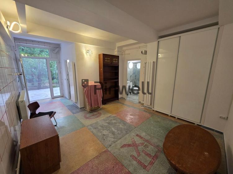 Apartament cu 2 camere, mobilat în Andronache