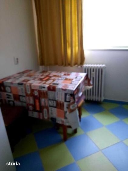 Inchiriez apartament 2 camere - 8