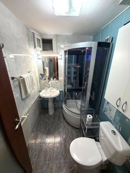 Apartament cu 4 camere decomandat, mobilat în Brazda lui Novac