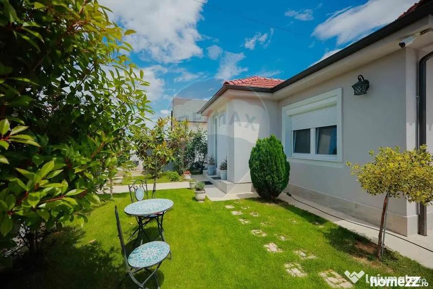 Casă cu 4 camere cu Teren 551 Mp în Sântandrei