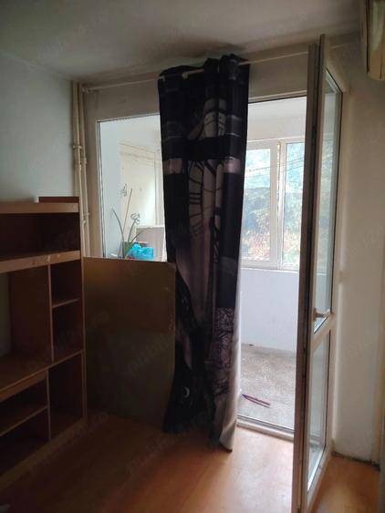 Garsonieră semidecomandată în Berceni