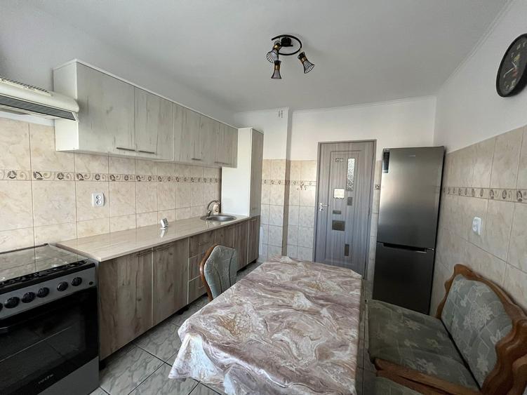 Apartament cu 2 camere semidecomandat în Ultracentral