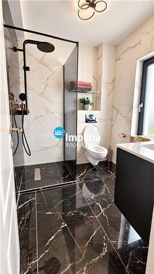 Casă individuală cu 4 camere cu Teren 268 Mp în Bucium