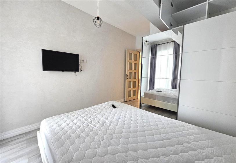 Apartament cu 2 camere semidecomandat, mobilat în Copou