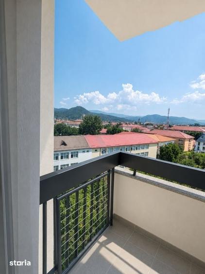 Apartament cu 2 camere decomandat în Progresul