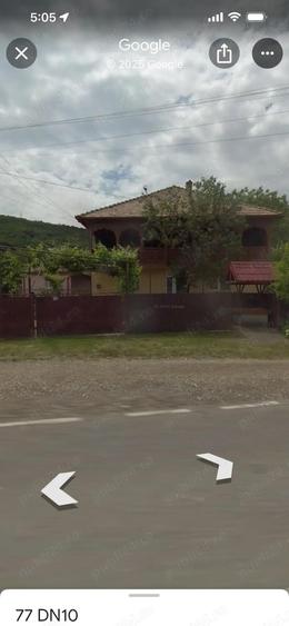 Casă cu 6 camere în Valea Lupului