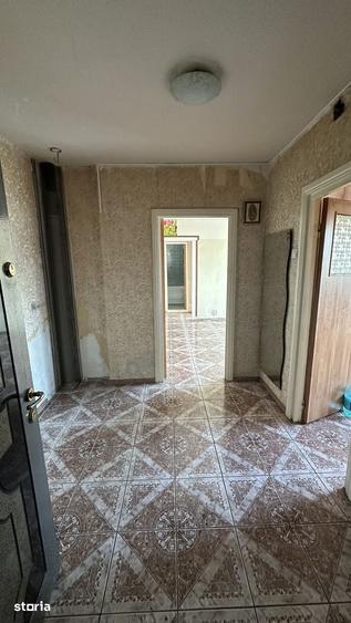 Pia?a Rahova, Apartament cu 2 camere - 51 mp - etaj 3/10 - 1