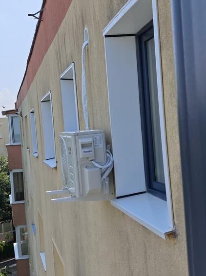 Apartament cu 3 camere decomandat în Bartolomeu
