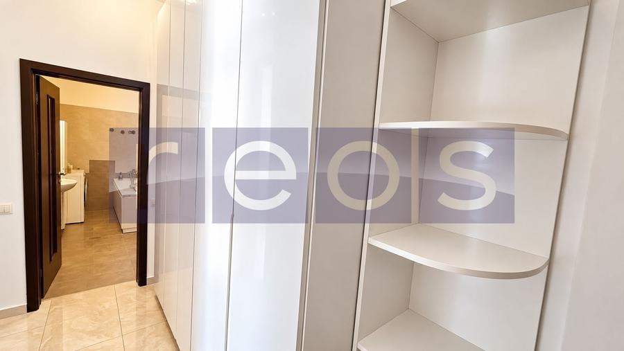 Apartament cu 2 camere decomandat, mobilat în Central