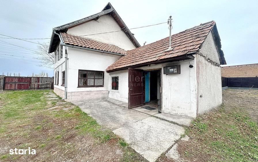 Casă cu 3 camere cu Teren 3233 Mp în Prejmer