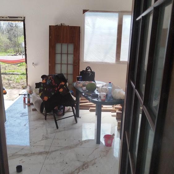 vand casa,constructie noua,la 20 min de Pitesti,64 mp+5800 mp de teren(posibil mai putin ) - 14