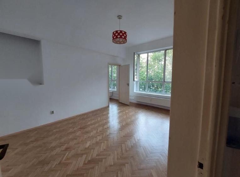 apartament 3 camere ultracentral Bld. Mahgeru - 1