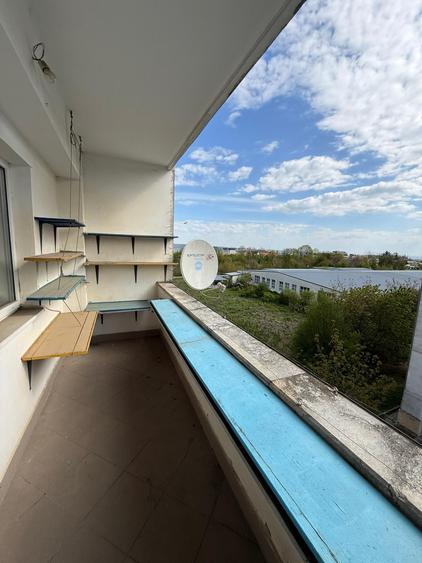 Apartament cu 2 camere decomandat în Zorilor