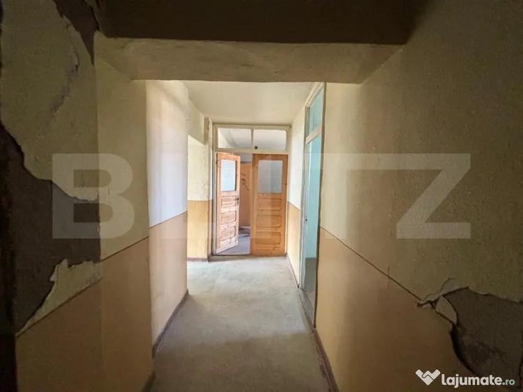 Apartament cu 4 camere decomandat în Centură