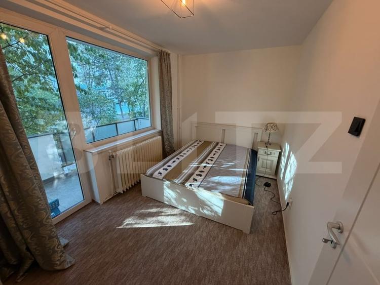 Apartament cu 3 camere semidecomandat, mobilat în Gheorgheni