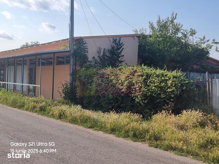 Casă cu 10 camere cu Teren 6000 Mp în Bulbucata