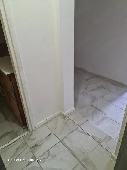 Apartament cu 3 camere decomandat în Circumvalațiunii