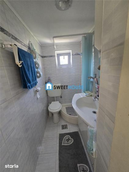 Casă cu 5 camere cu Teren 300 Mp în Central