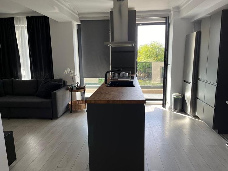 Apartament cu 2 camere decomandat, mobilat în 13 Septembrie