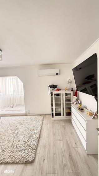 Apartament cu 4 camere în Progresul