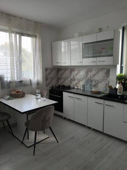 Casă cu 4 camere cu Teren 340 Mp în Vest