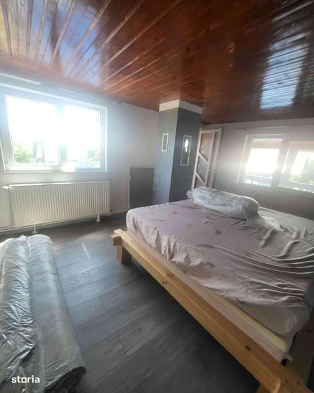 Casă cu 4 camere în Galbeni